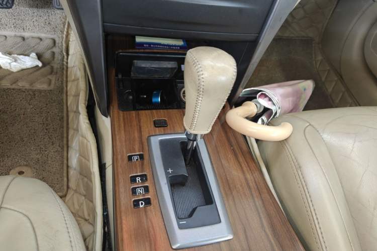 Used Nissan Teana 2011 2.5L XL Advanced Edition Gear Lever