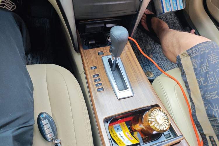 Used Nissan Teana 2011 2.0L XL Comfort Edition Gear Lever