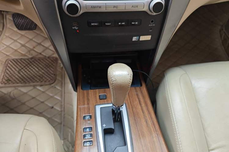 Used Nissan Teana 2011 2.5L XL Glory Edition Gear Lever