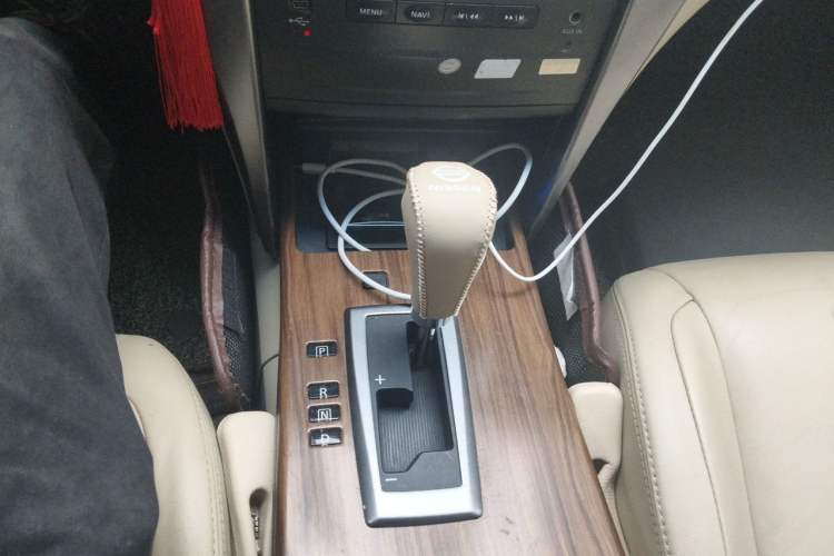 Used Nissan Teana 2011 2.5L XL Advanced Edition Gear Lever