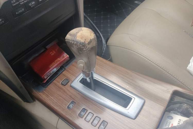 Used Nissan Teana 2011 2.0L XL Comfort Edition Gear Lever