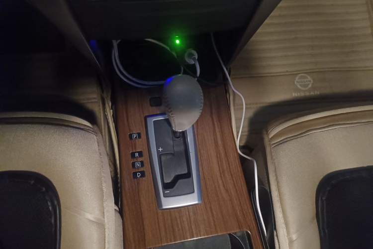 Used Nissan Teana 2011 2.5L XL Advanced Edition Gear Lever