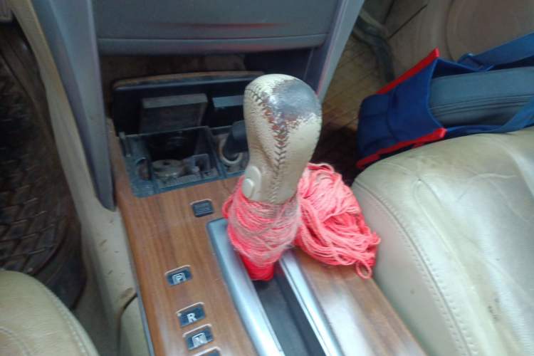 Used Nissan Teana 2011 2.0L XL Comfort Edition Gear Lever