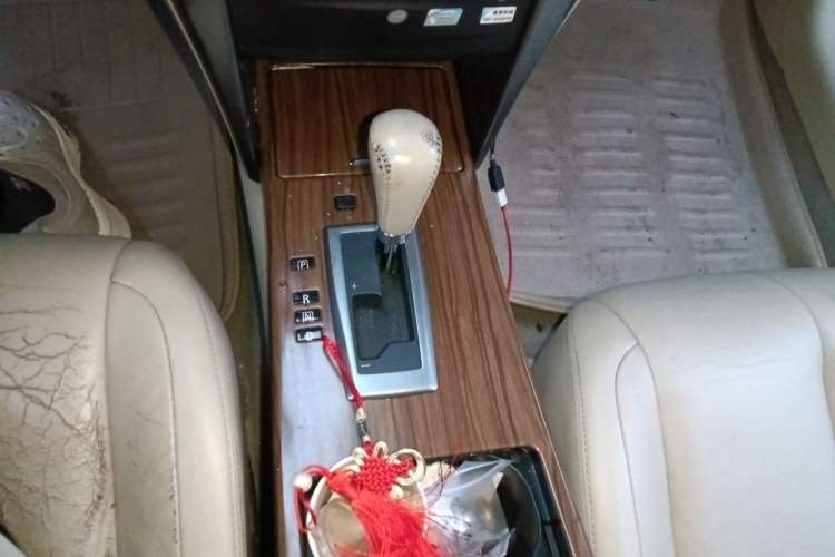 Used Nissan Teana 2011 2.5L XL Glory Edition Gear Lever
