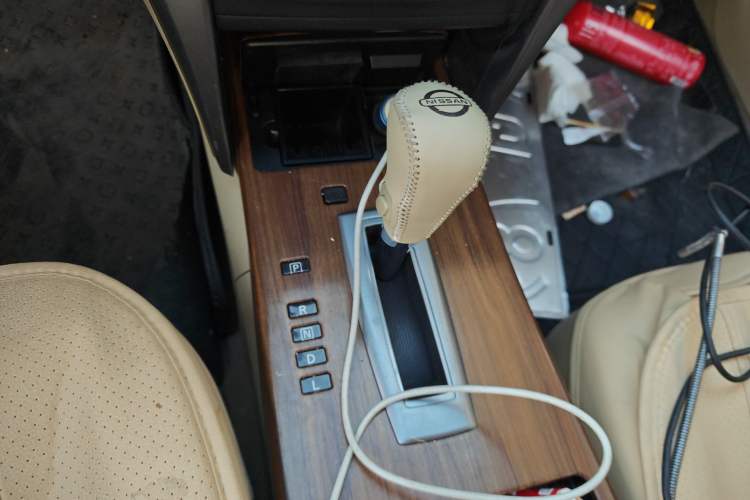 Used Nissan Teana 2011 2.0L XL Comfort Edition Gear Lever