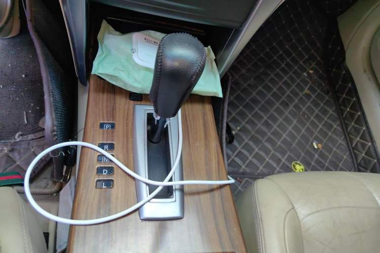 Used Nissan Teana 2011 2.0L XL Comfort Edition Gear Lever