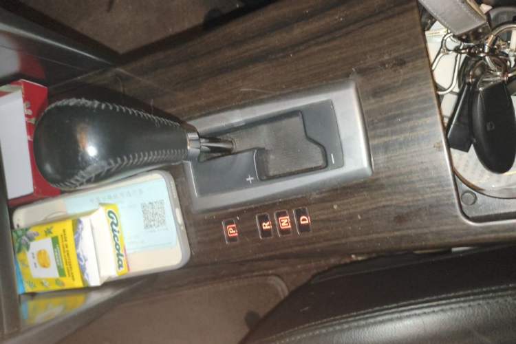 Used Nissan Teana 2011 Duke 2.5L XV Luxury Edition Gear Lever
