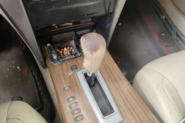 Used Nissan Teana 2011 2.0L XL Glory Edition Gear Lever