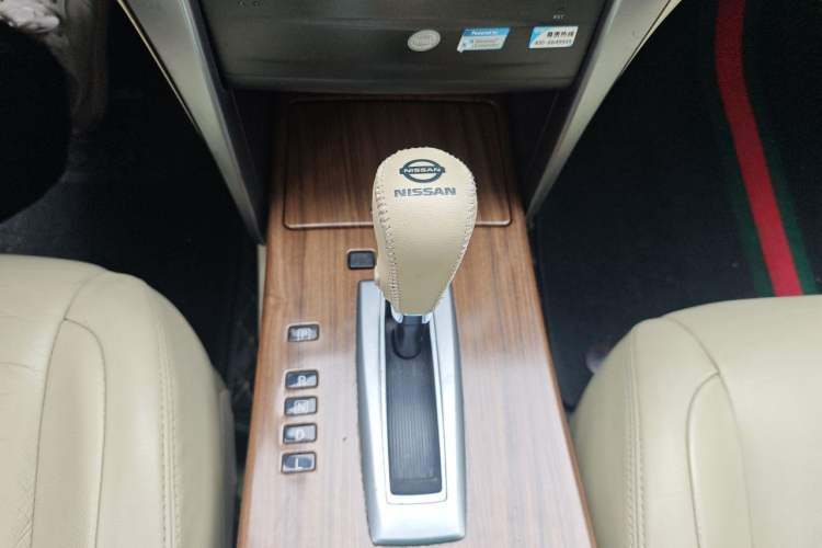 Used Nissan Teana 2011 2.0L XL Glory Edition Gear Lever