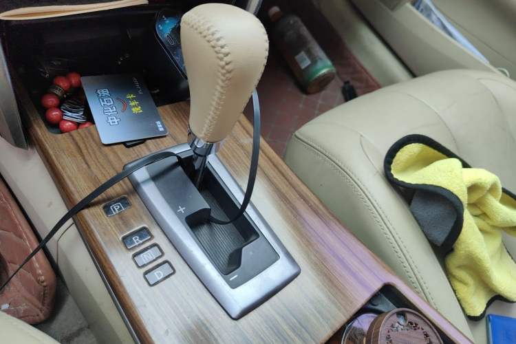 Used Nissan Teana 2011 2.5L XL Glory Edition Gear Lever