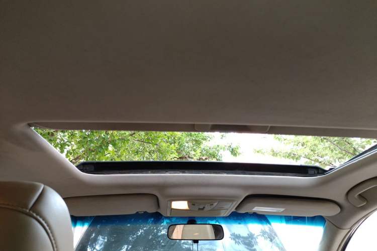 Used Nissan Teana 2011 2.5L XL Advanced Edition Headliner