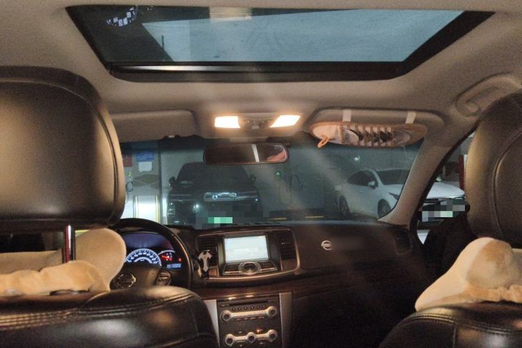 Used Nissan Teana 2011 Duke 2.5L XV Luxury Edition Headliner