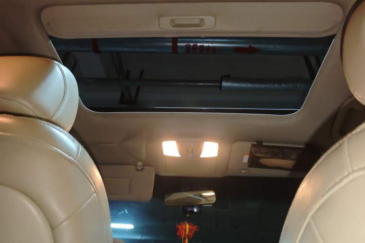 Used Nissan Teana 2011 2.0L XL Comfort Edition Headliner