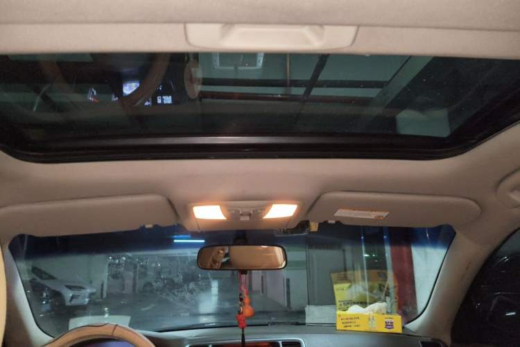 Used Nissan Teana 2011 2.0L XL Comfort Edition Headliner