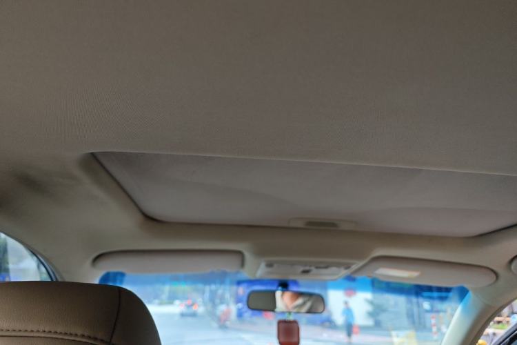 Used Nissan Teana 2011 2.0L XL Comfort Edition Headliner