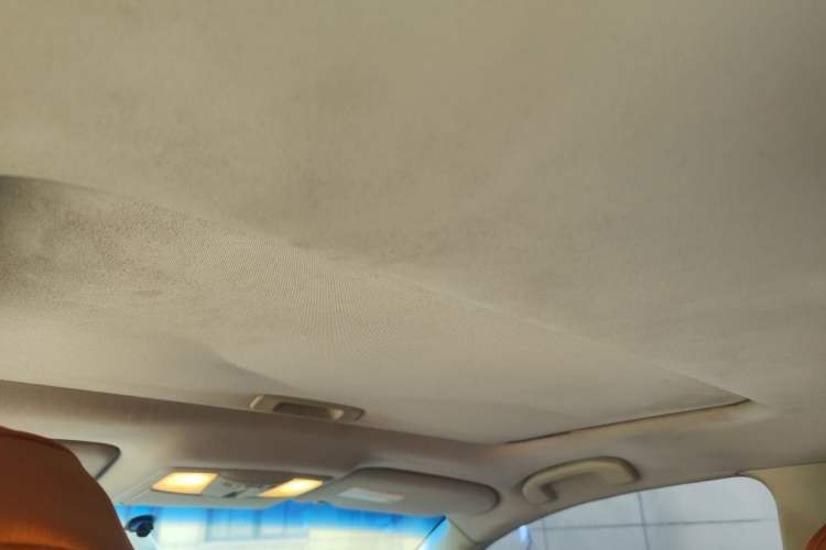 Used Nissan Teana 2011 2.0L XL Comfort Edition Headliner