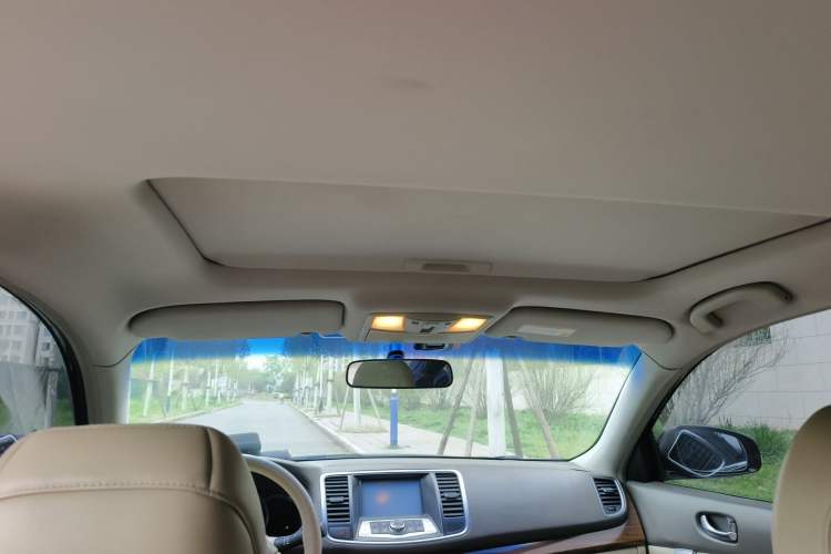 Used Nissan Teana 2011 2.5L XL Advanced Edition Headliner