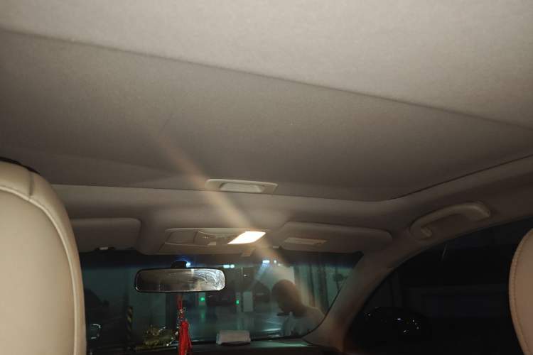 Used Nissan Teana 2011 2.5L XL Advanced Edition Headliner