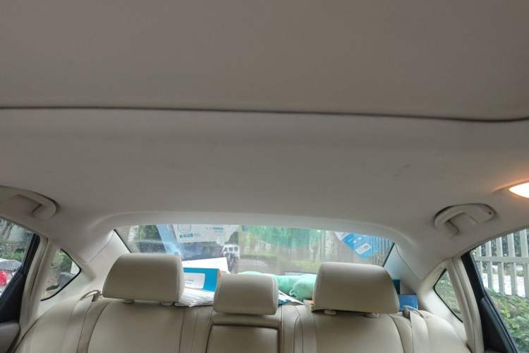 Used Nissan Teana 2011 2.5L XL Advanced Edition Headliner