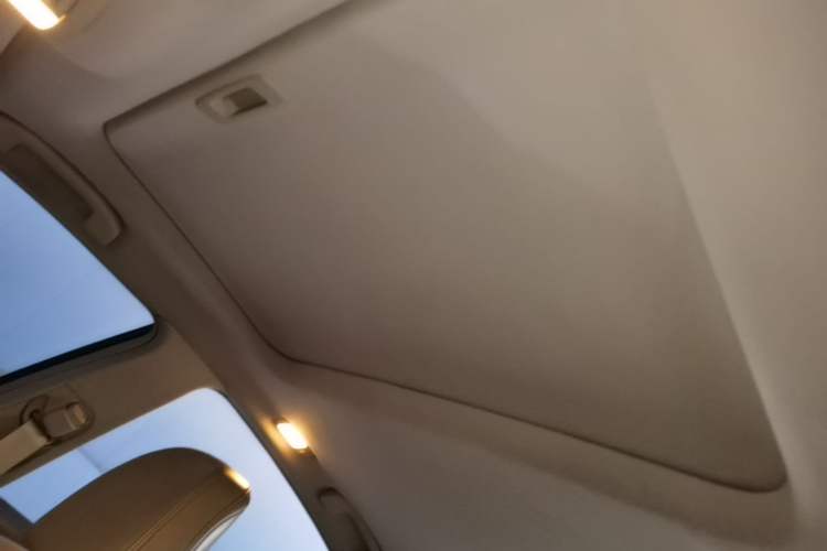 Used Nissan Teana 2011 2.0L XE Standard Edition Headliner