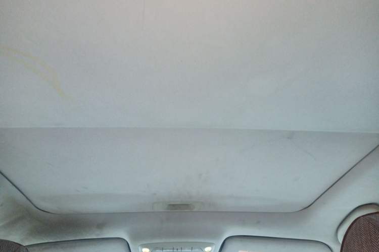 Used Nissan Teana 2011 2.0L XL Comfort Edition Headliner