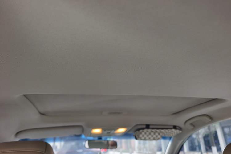 Used Nissan Teana 2011 2.0L XL Comfort Edition Headliner