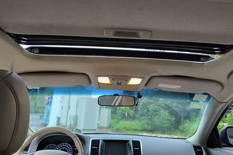 Used Nissan Teana 2011 2.0L XL Comfort Edition Headliner