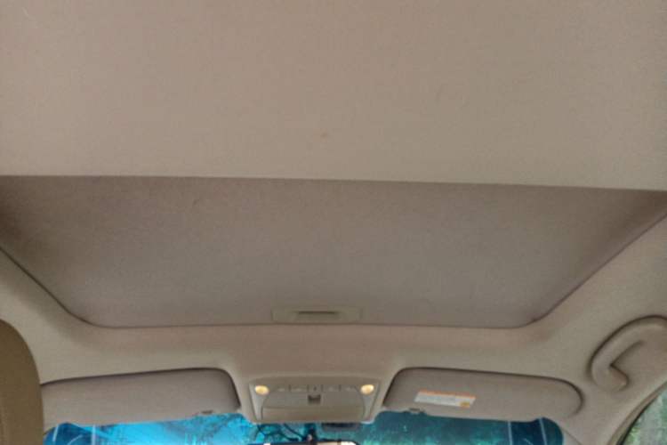 Used Nissan Teana 2011 2.0L XL Comfort Edition Headliner