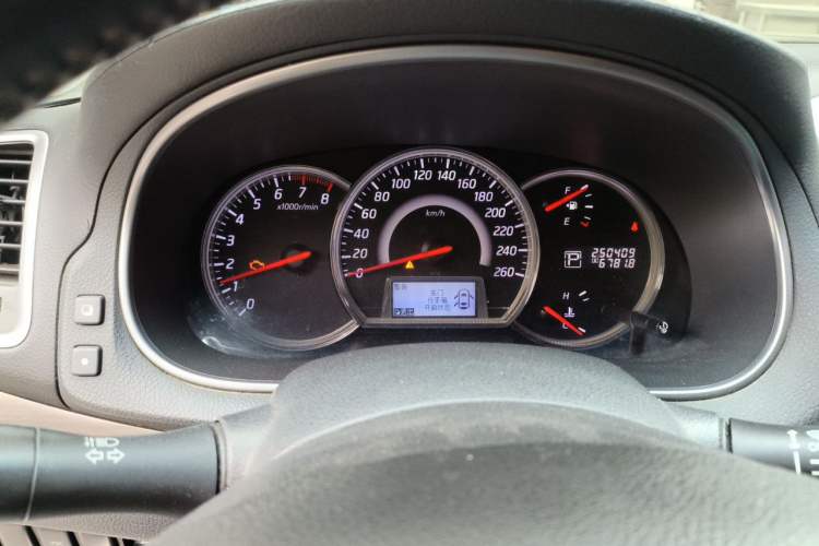 Used Nissan Teana 2011 Duke 2.5L XV Luxury Edition Instrument Cluster