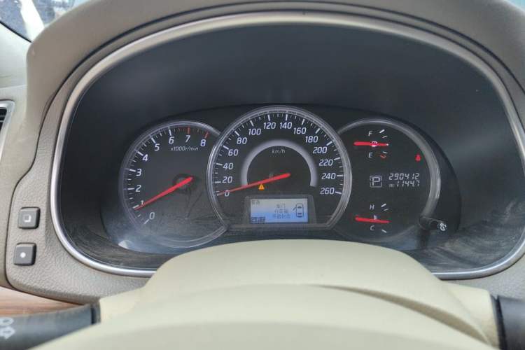 Used Nissan Teana 2011 2.0L XE Standard Edition Instrument Cluster