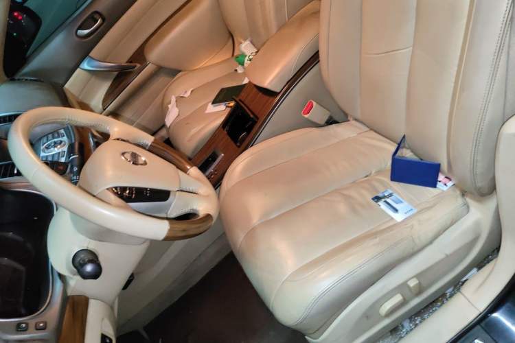 Used Nissan Teana 2011 Duke 2.5L XV Luxury Edition Left Front Seat
