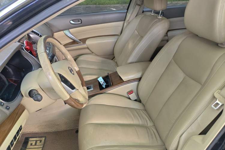 Used Nissan Teana 2011 Duke 2.5L XV Luxury Edition Left Front Seat