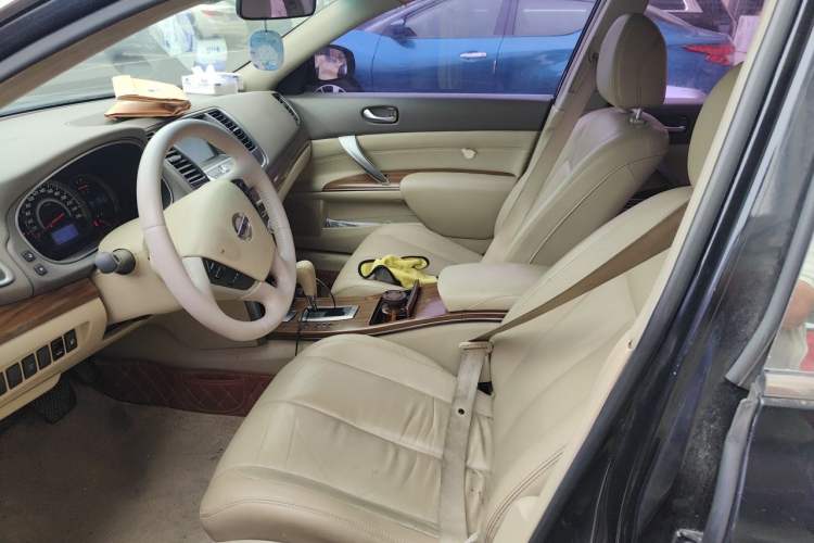Used Nissan Teana 2011 2.5L XL Glory Edition Left Front Seat