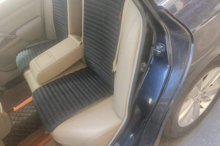Used Nissan Teana 2011 2.0L XE Standard Edition Left Rear Seat
