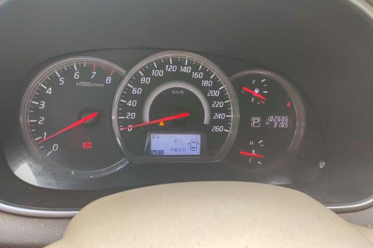 Used Nissan Teana 2011 2.5L XL Advanced Edition Odometer Close Up