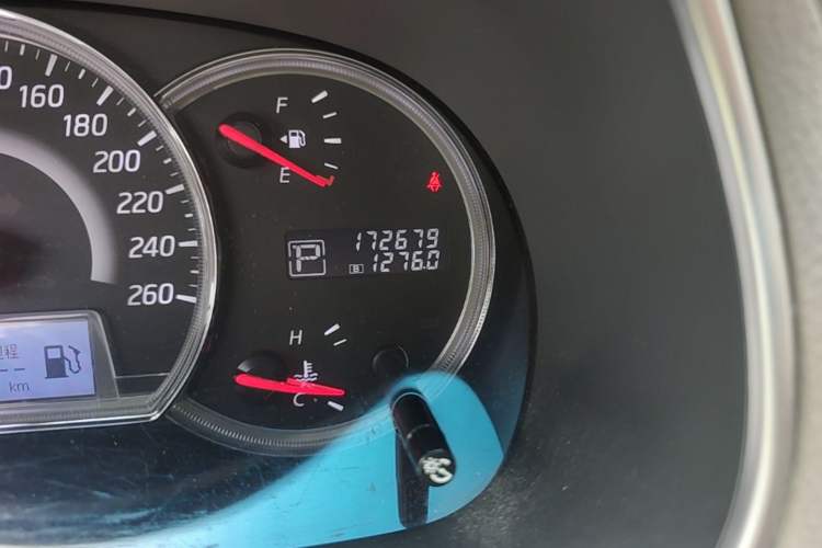 Used Nissan Teana 2011 2.5L XL Advanced Edition Odometer Close Up