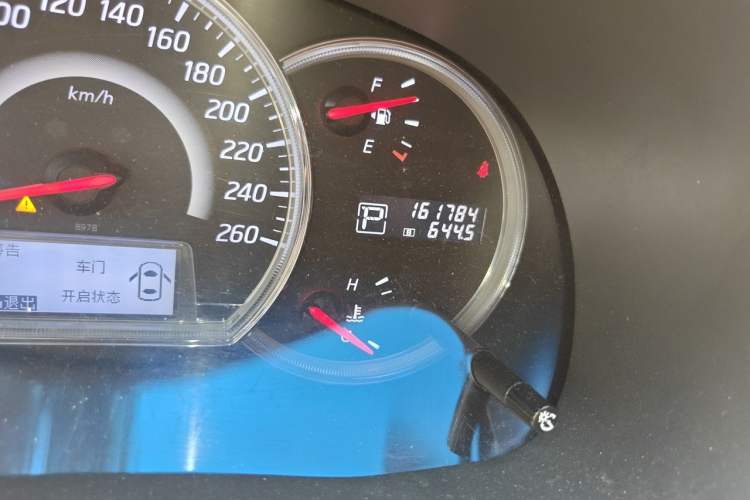 Used Nissan Teana 2011 2.5L XL Glory Edition Odometer Close Up
