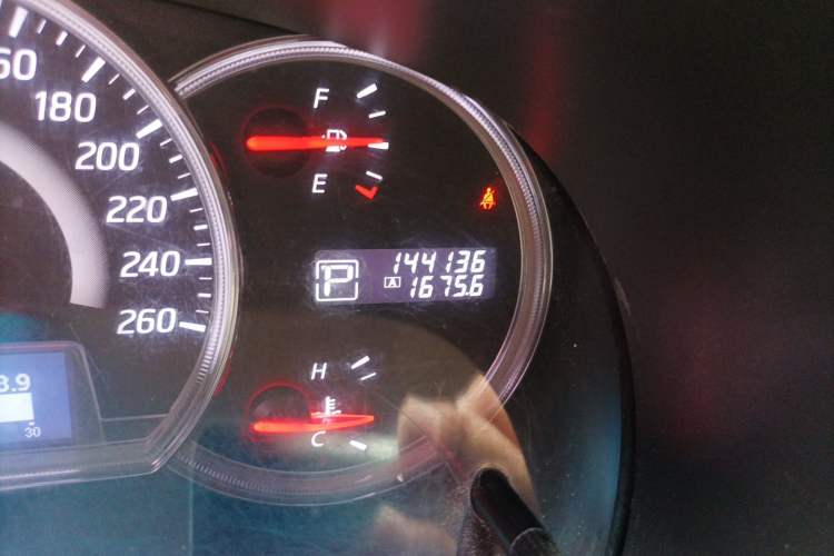 Used Nissan Teana 2011 2.0L XL Comfort Edition Odometer Close Up