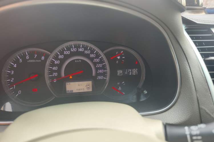 Used Nissan Teana 2011 2.0L XL Comfort Edition Odometer Close Up