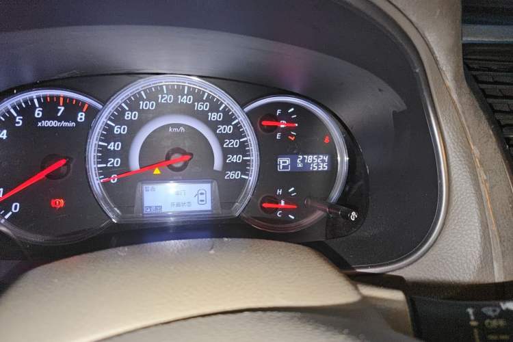 Used Nissan Teana 2011 2.0L XL Glory Edition Odometer Close Up