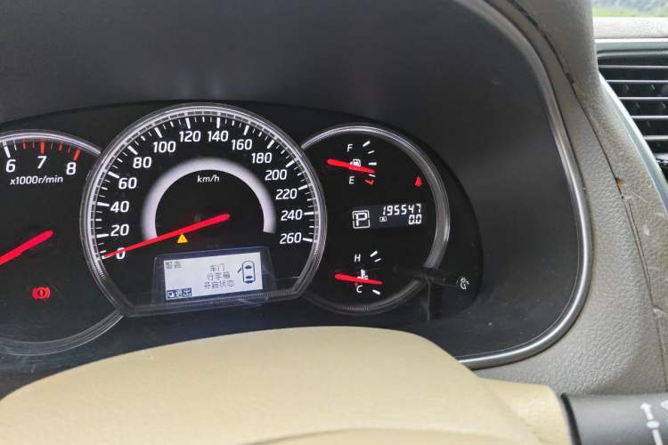 Used Nissan Teana 2011 2.0L XL Comfort Edition Odometer Close Up
