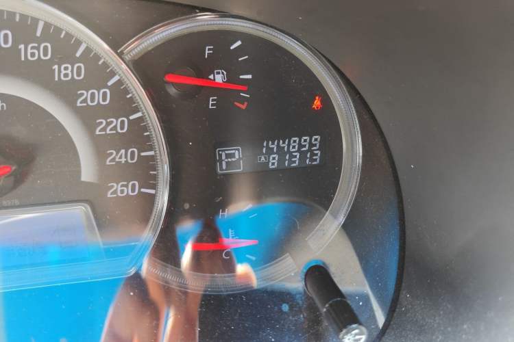 Used Nissan Teana 2011 2.5L XL Glory Edition Odometer Close Up