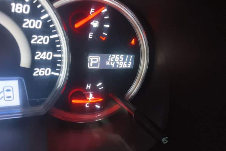 Used Nissan Teana 2011 2.0L XL Glory Edition Odometer Close Up