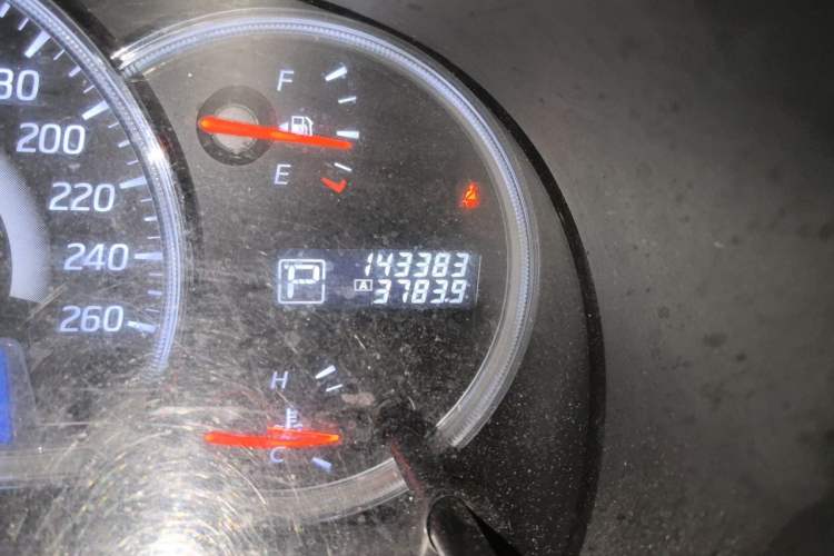 Used Nissan Teana 2011 2.5L XL Glory Edition Odometer Close Up