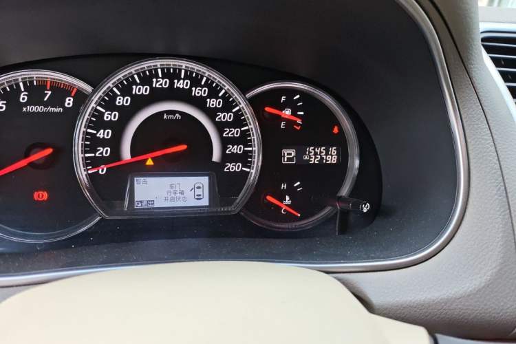Used Nissan Teana 2011 2.5L XL Glory Edition Odometer Close Up
