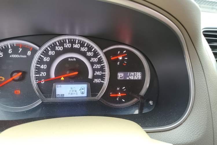Used Nissan Teana 2011 2.5L XL Advanced Edition Odometer Close Up