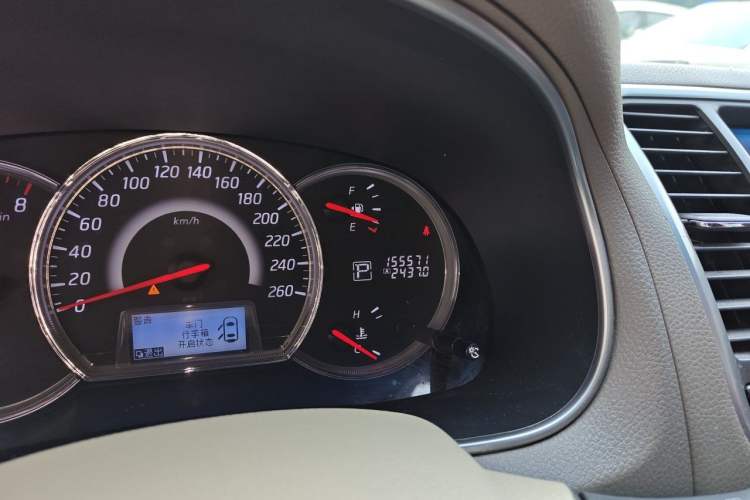 Used Nissan Teana 2011 2.0L XL Comfort Edition Odometer Close Up