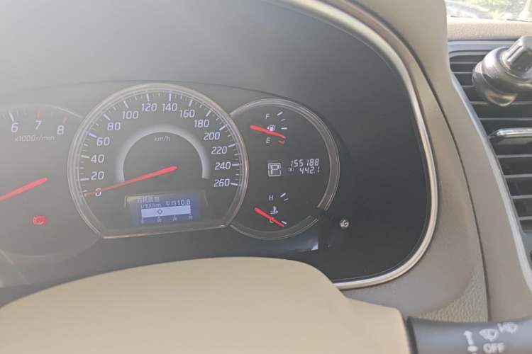 Used Nissan Teana 2011 2.0L XL Glory Edition Odometer Close Up