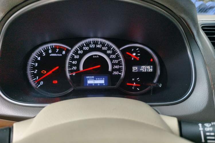 Used Nissan Teana 2011 2.5L XL Advanced Edition Odometer Close Up