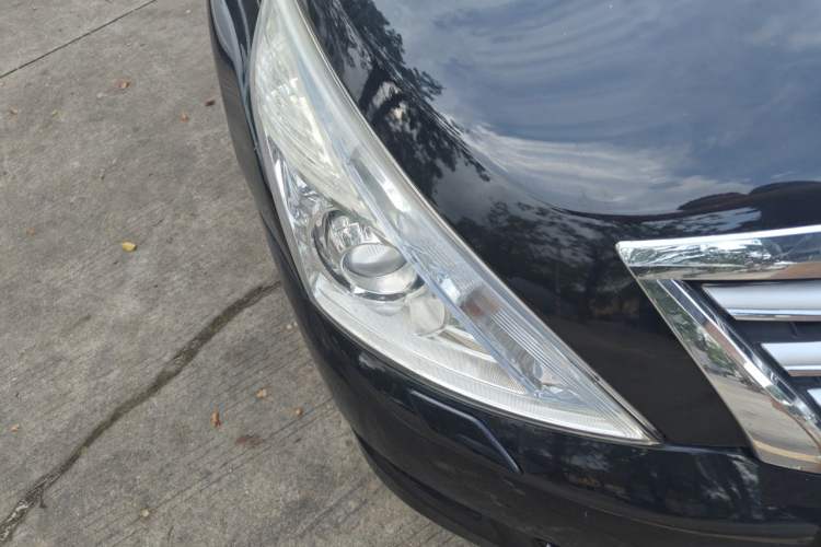 Used Nissan Teana 2011 2.5L XL Glory Edition Right Front Headlight